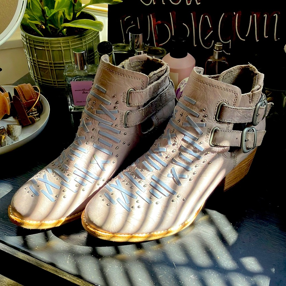 Caterpillar Booties